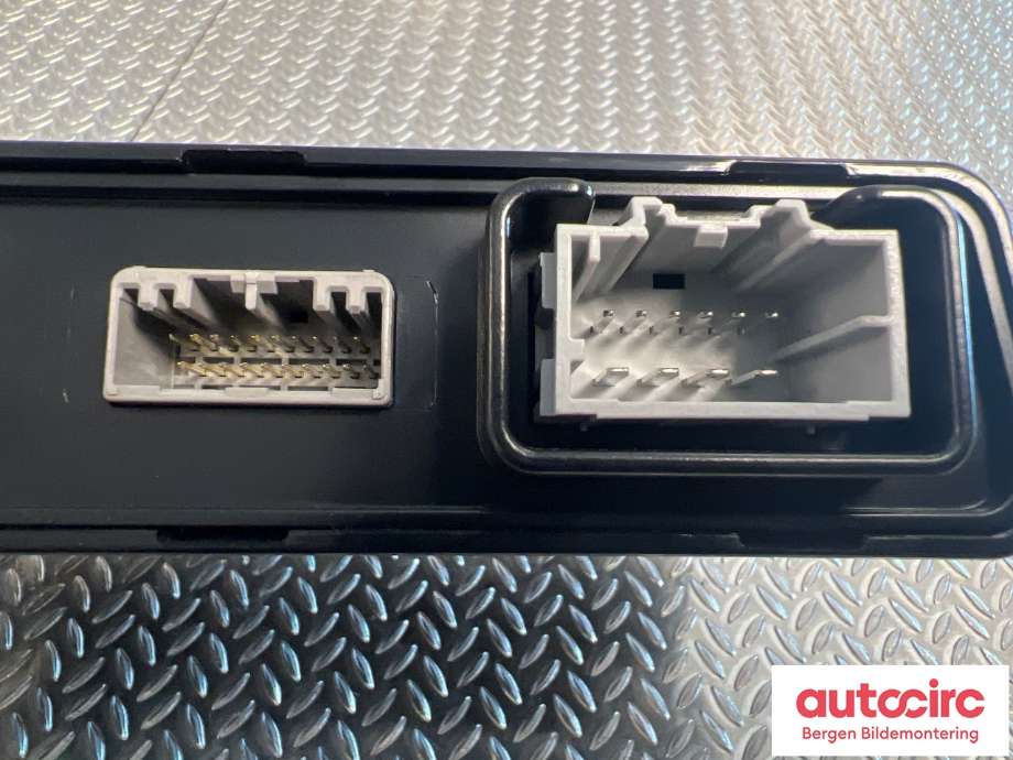 Styreenhet elektrisk parkbrems (EPB - Electric Parking Brake) til Tesla Model X 2016-->>  (TESLA|1007618-00-J|)