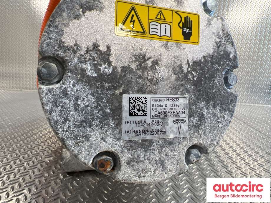 Aircondition kompressor til Tesla Model X 2016-->> (TESLA|1042442-00-J|)