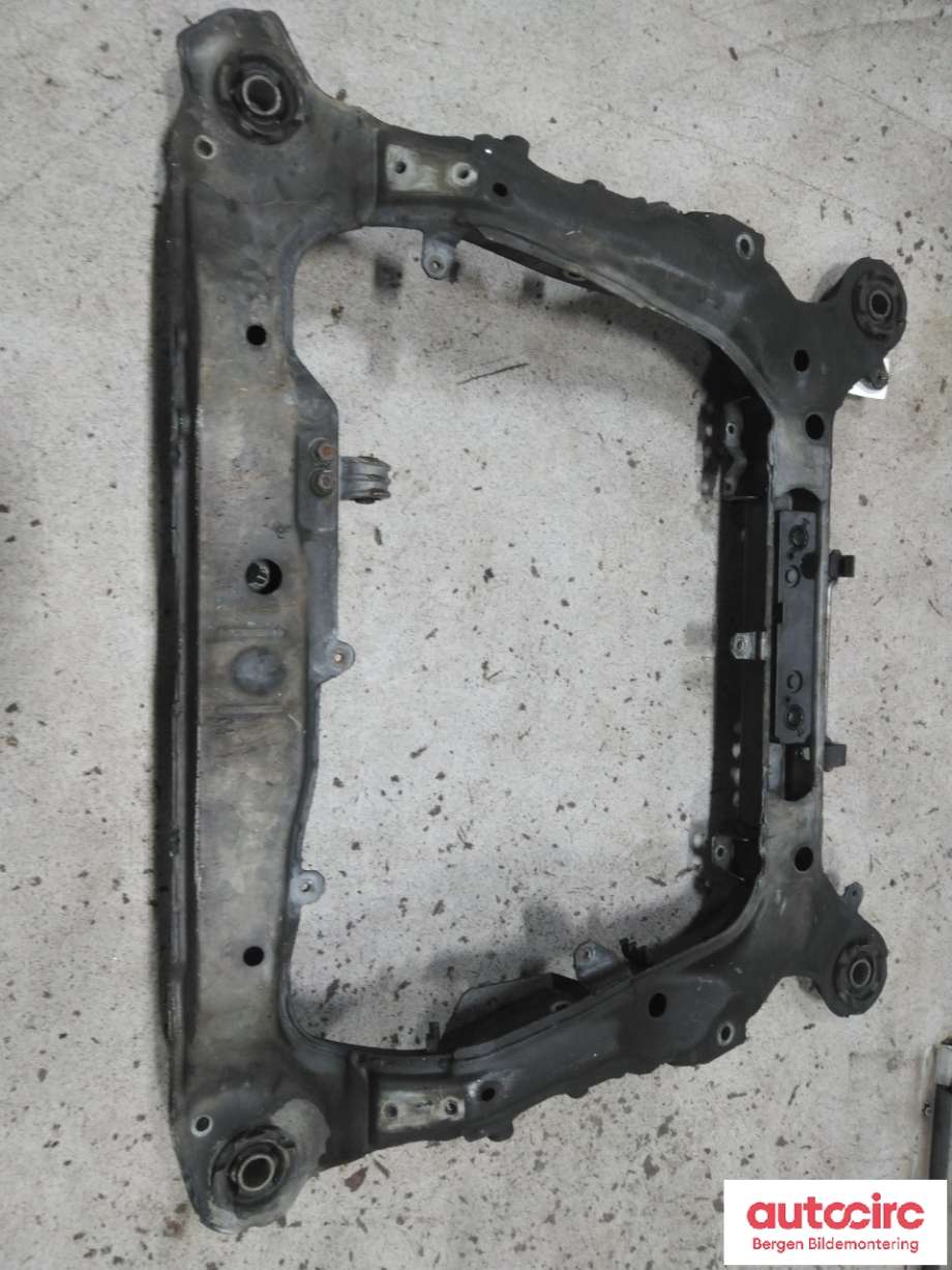 Travers foran hoved til Volvo XC90 2002-2006 (Type I, Fase 1)  (VOLVO|30776400|)
