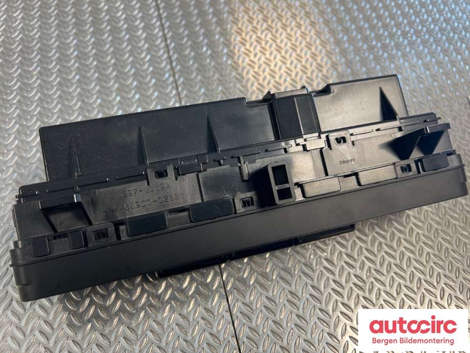 Varmeapparat betjening til Toyota Auris 2015-2019 (Type II, Fase 2)  (TOYOTA|5590002820|)