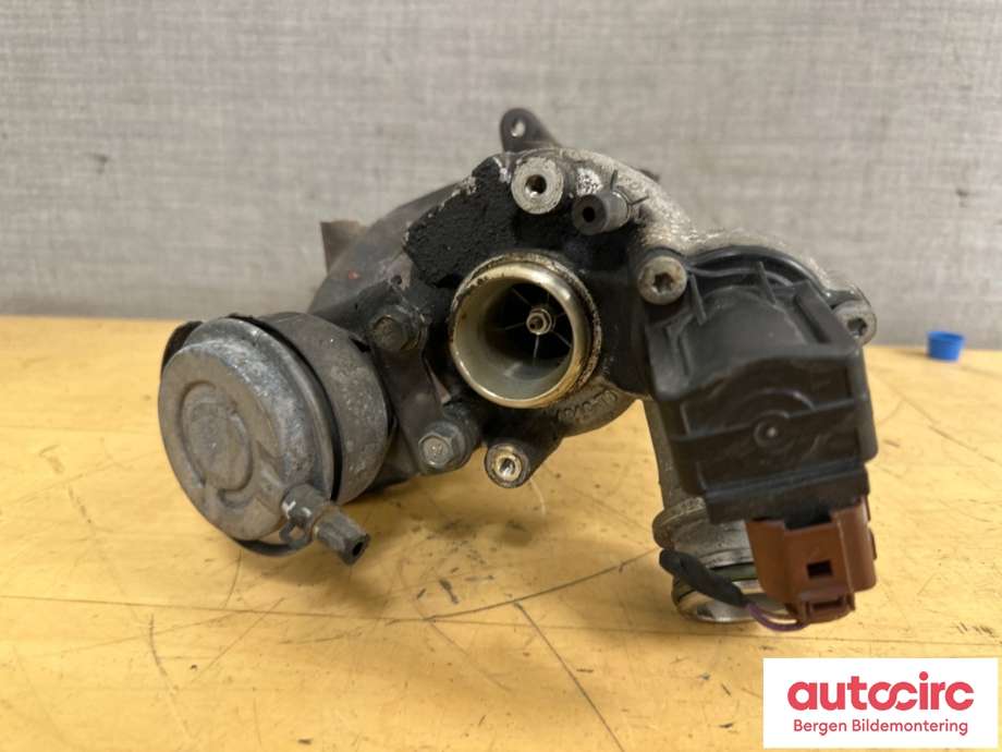 Turbo til VW Passat 2011-2015 (B7) (B7) (VOLKSWAGEN|03C 145 702 L|)