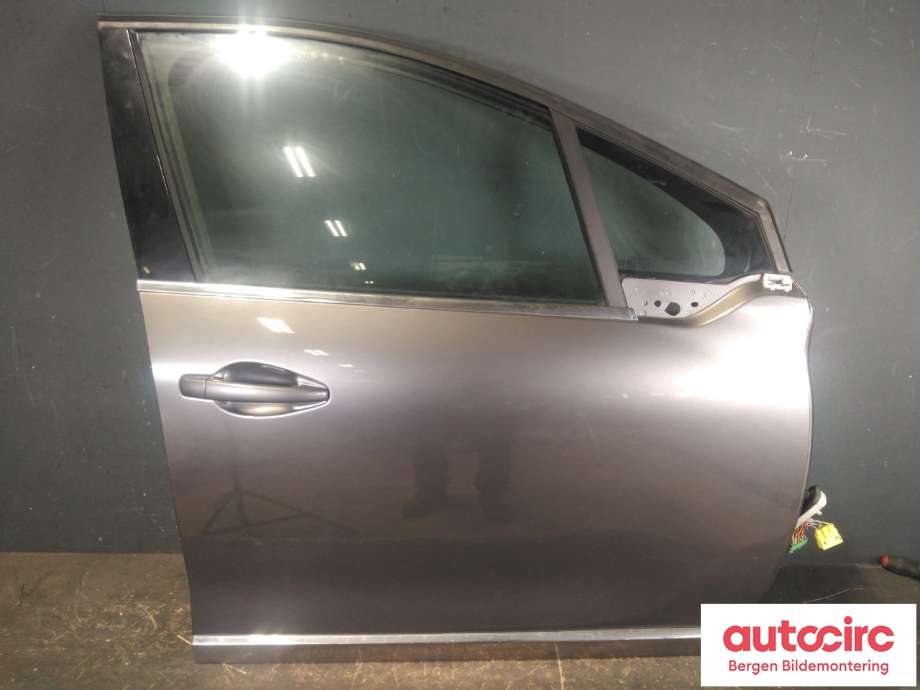 Dør høyre foran til Peugeot 2008 2013-2019 (Type I) (PEUGEOT|98 029 702 80|)
