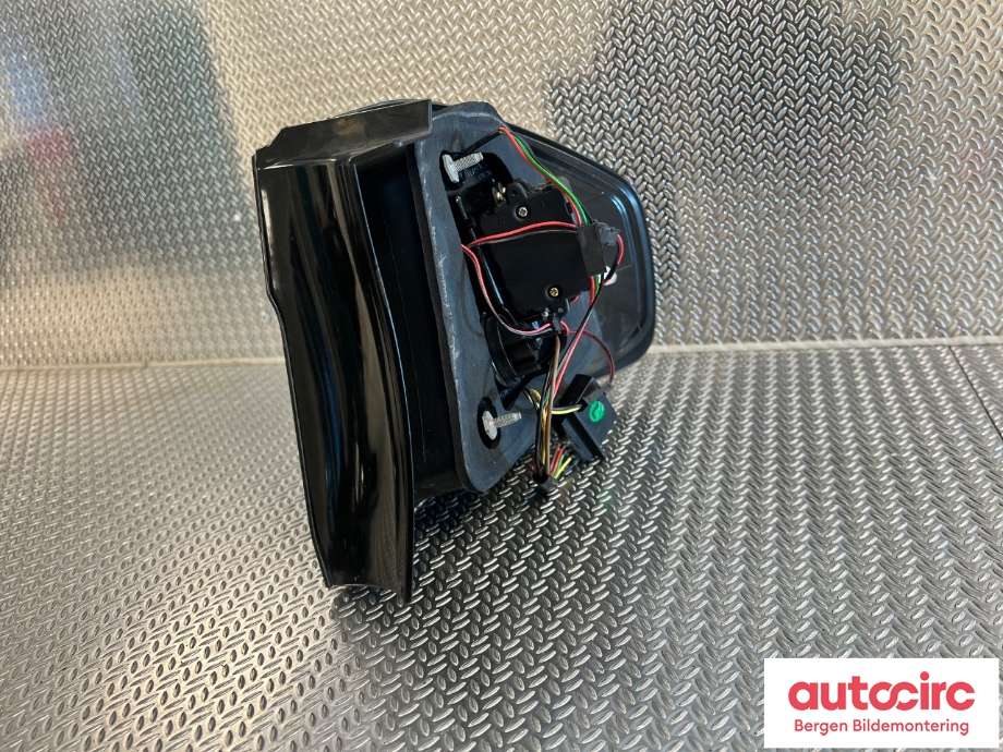 Baklykt venstre til BMW 3-Serie 2005-2011 (E90/E91/E92/E93) (E90/E91/E92/E93) (BMW|63 21 6 937 457|)