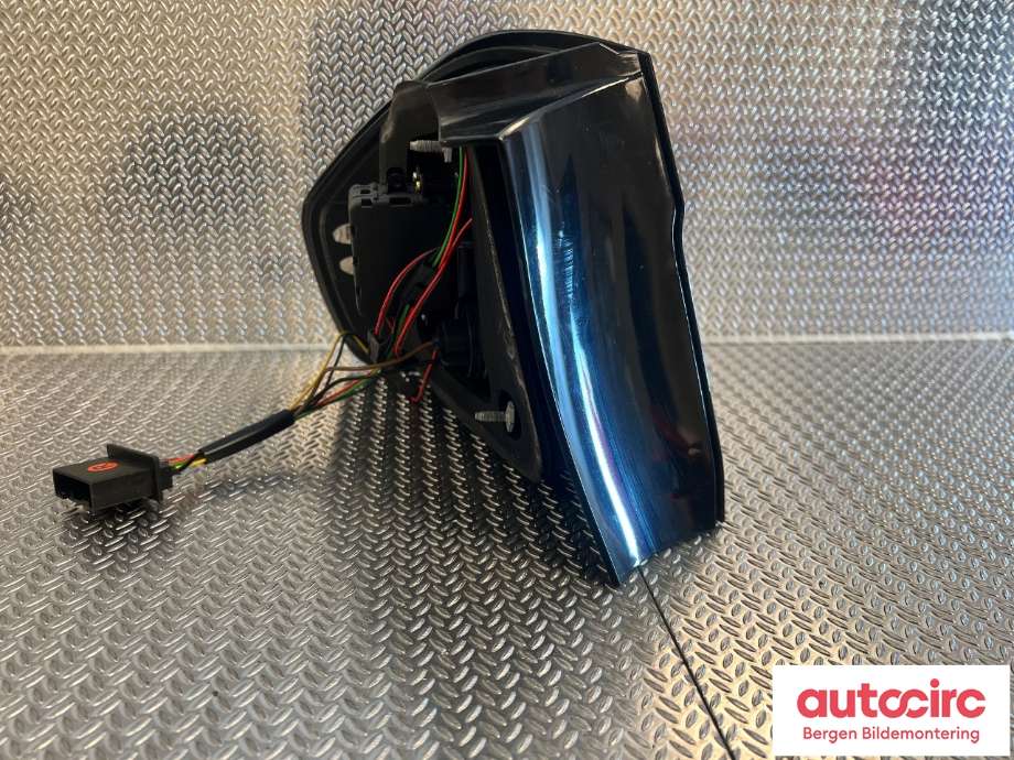 Baklykt høyre til BMW 3-Serie 2005-2011 (E90/E91/E92/E93) (E90/E91/E92/E93) (BMW|63 21 6 937 458|)