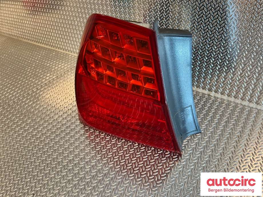 Baklykt venstre til BMW 3-Serie 2005-2011 (E90/E91/E92/E93) (E90/E91/E92/E93) (BMW|63 21 4 871 731||63 21 7 289 425)
