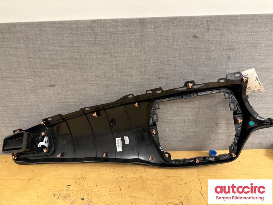 Diverse deler til Suzuki SX4 S-CROSS 2013-->> (Type II) (SUZUKI||73512-61M10)