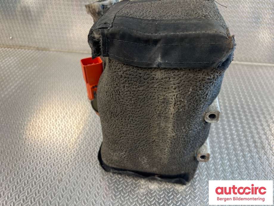 Aircondition kompressor til Tesla Model S 2013-2016 (Fase 1)  (TESLA|6007380-00-D||1028988-00-A)