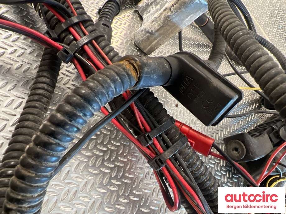 Batterilader kabel til BMW 5-Serie 2003-2010 (E60/E61) (E60/E61) (BMW|450020||44002002)