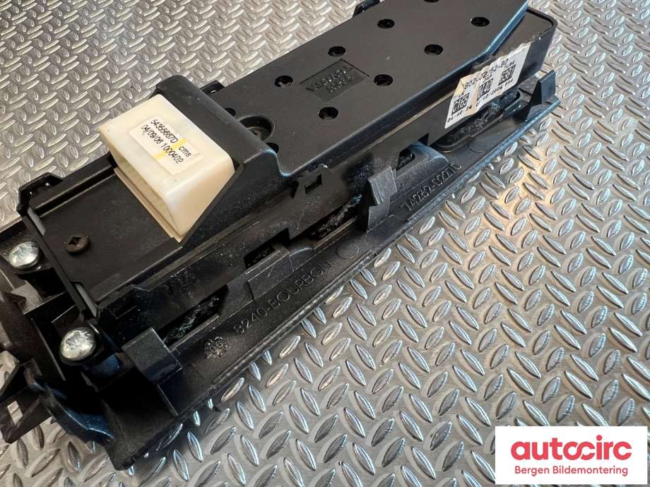 Bryter ruteheis til Toyota Corolla 2002-2007  (TOYOTA|8480202252B0||84802-02252-B0)