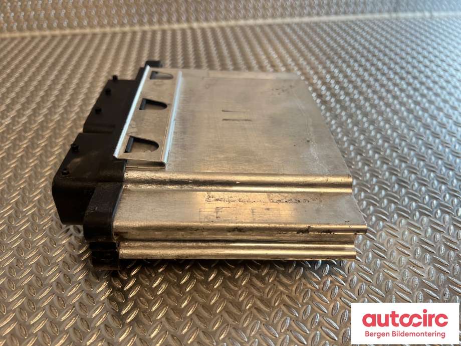 Styreenhet motor til VW Polo 2014-2017 (Type V, Fase 2)  (VOLKSWAGEN|04E 906 027 BB|)