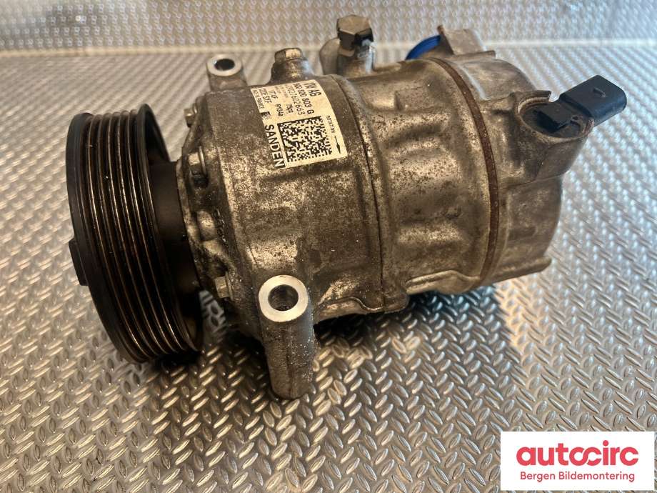 Aircondition kompressor til VW Polo 2014-2017 (Type V, Fase 2) (VOLKSWAGEN|5Q0 820 803 F|)
