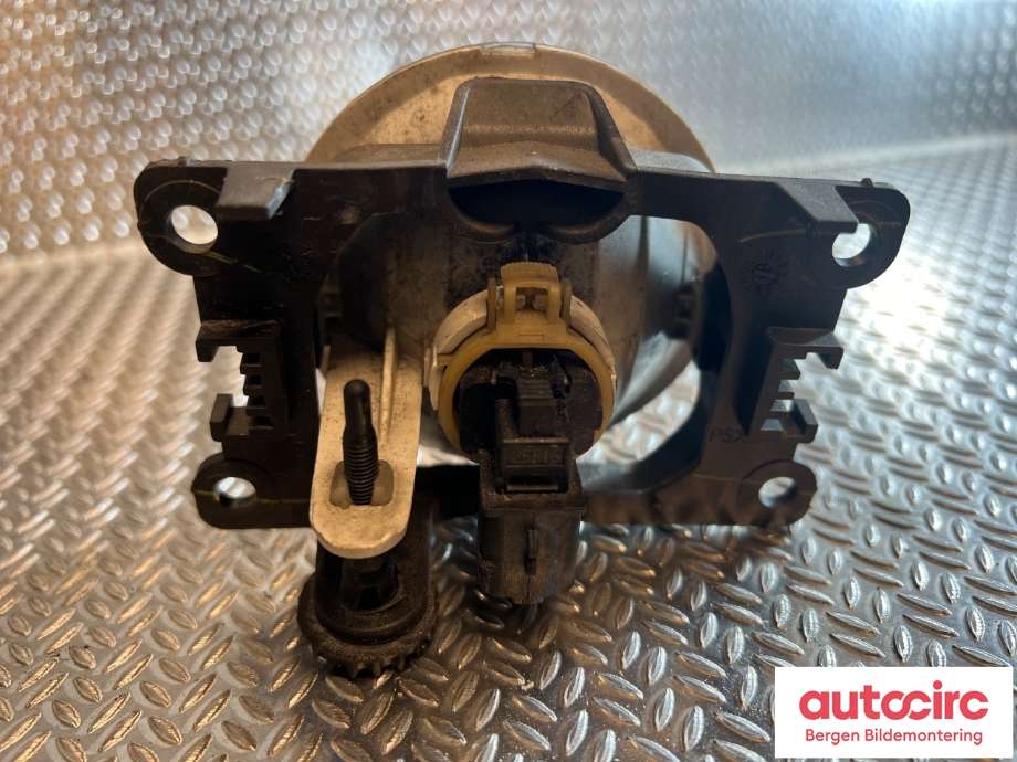 Tåkelykt høyre foran til Peugeot 5008 2010-2017 (Type I) (PEUGEOT|96 854 252 80|)