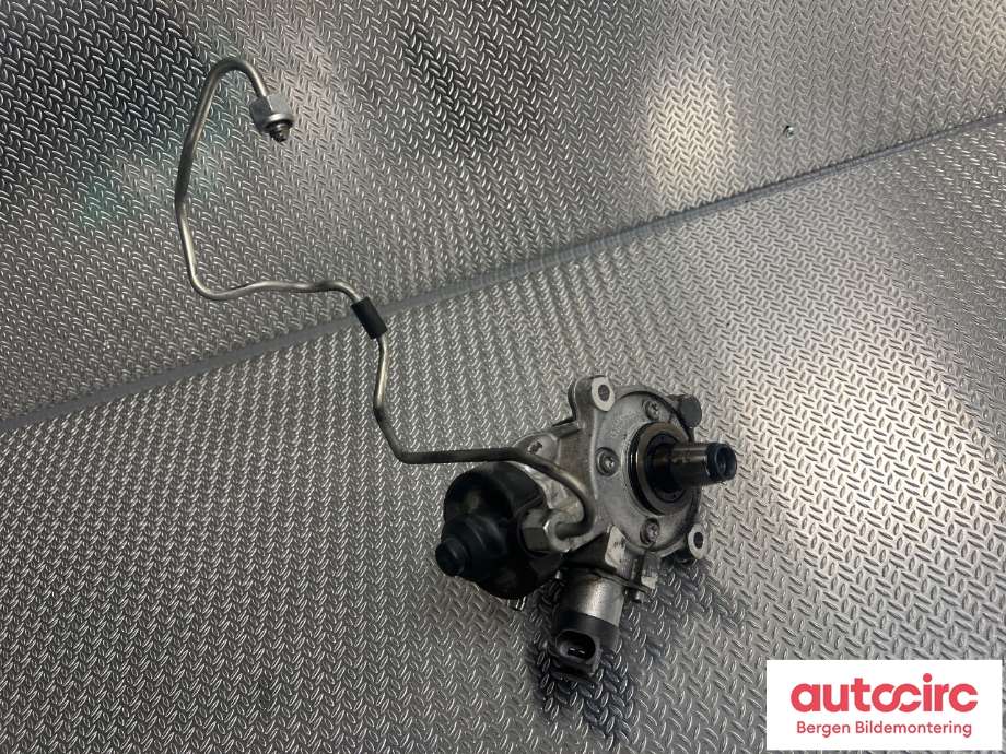 Styreenhet drivstoffpumpe til BMW X1 2009-2015 (E84) (E84) (13 51 8 577 648|)
