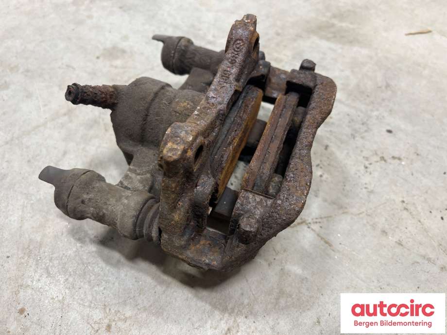 Bremsecaliper høyre bak til Mercedes Vito 2014-->> (W447) (W447) (MERCEDES|A 447 420 07 83|)