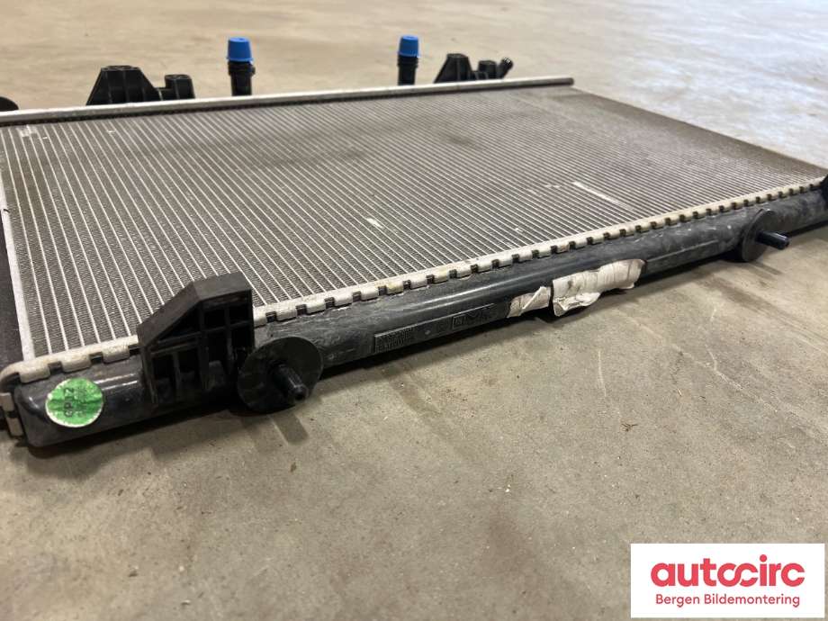 Radiator (automat gir) til Peugeot 2008 2019-->> (Type II)  (PEUGEOT|98 269 468 80|)