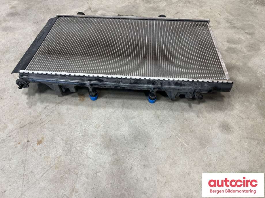 Radiator (automat gir) til Peugeot 2008 2019-->> (Type II)  (PEUGEOT|98 269 468 80|)
