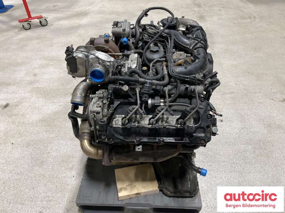 Motor diesel til Audi A8 2003-2010 (Type II)  (AUDI|059 100 033 E|)