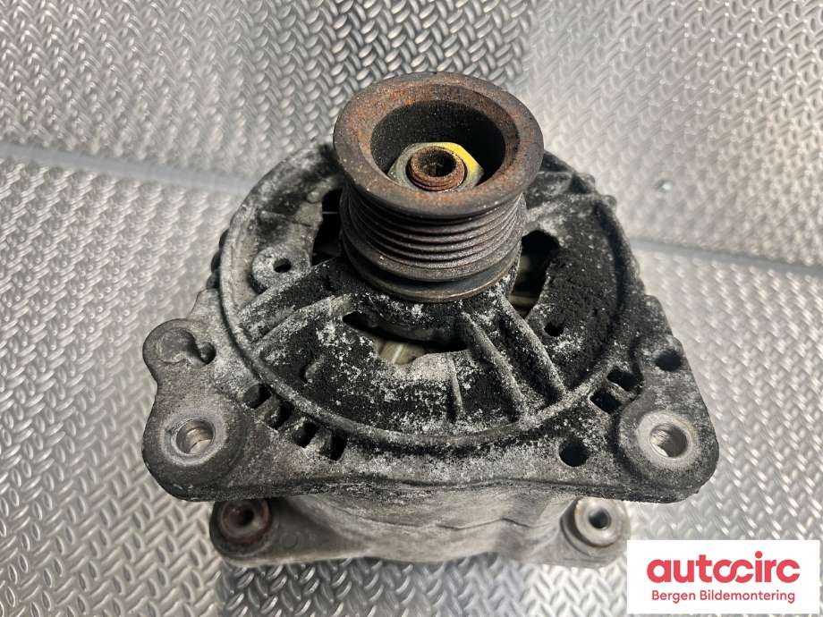 Dynamo til VW Transporter / Caravelle 1990-2003 (T4) (T4) (VOLKSWAGEN|068 903 017 NX||028 903 025 R)
