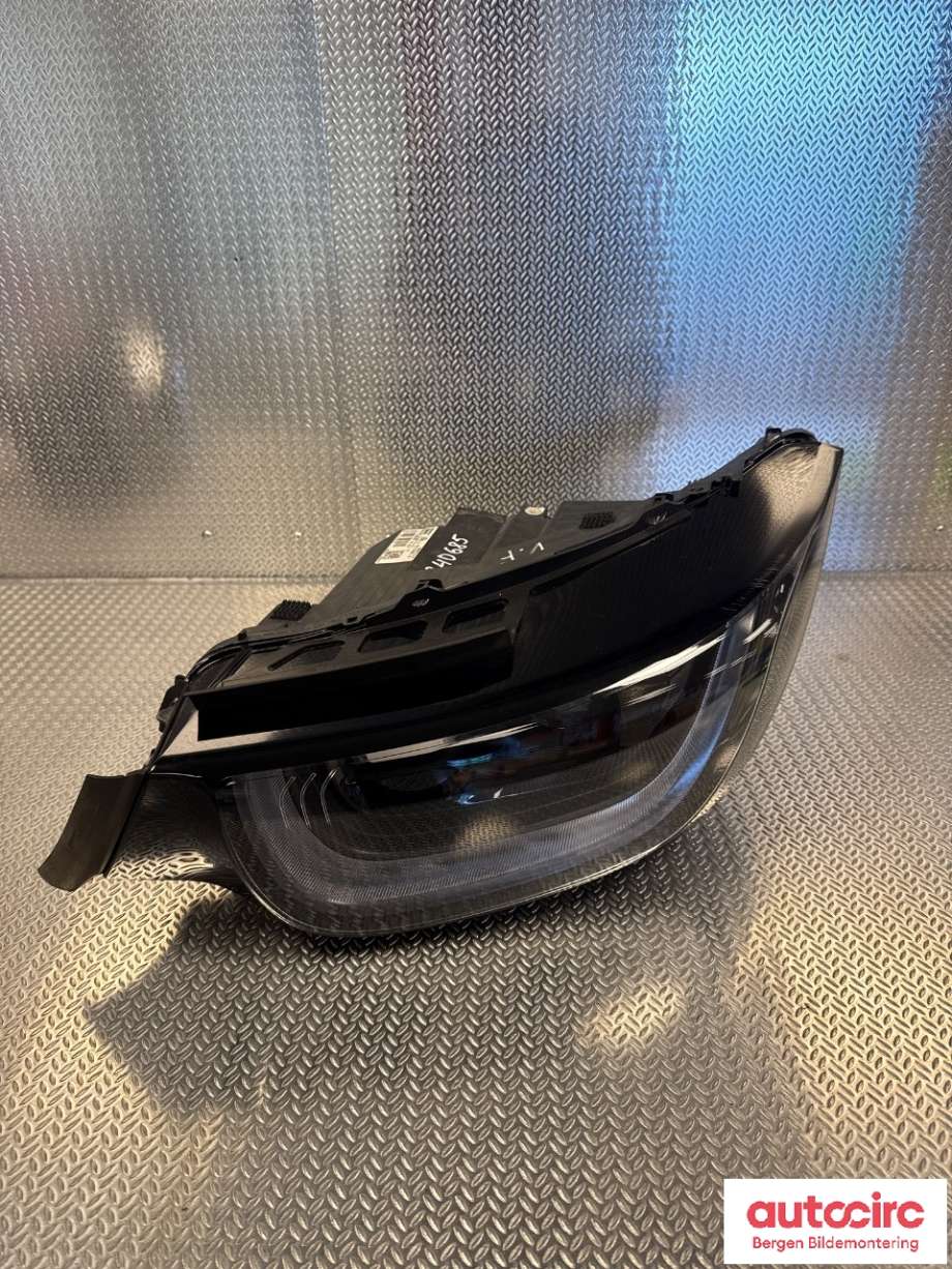 Frontlykt venstre halogen til BMW i3 2013-2022 (BMW|)