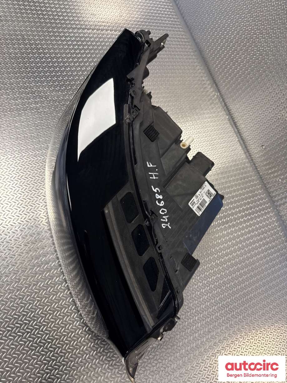 Frontlykt høyre halogen til BMW i3 2013-2022  (BMW|)