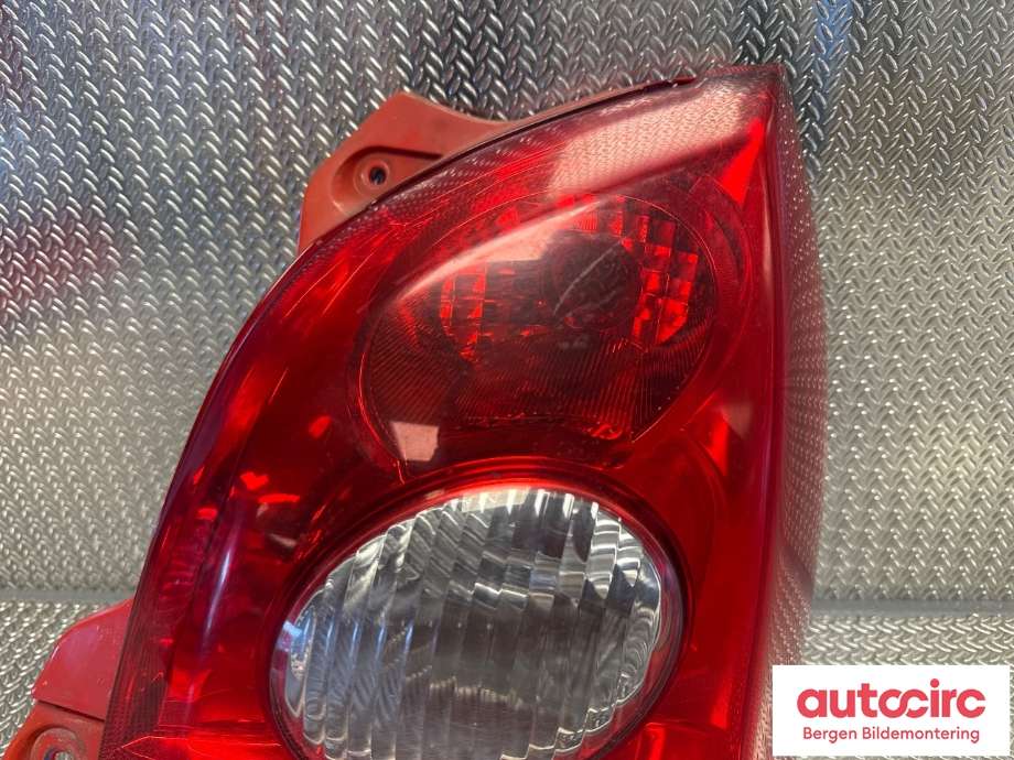 Baklykt høyre til Suzuki Alto 2010-2016  (SUZUKI|35651M68K00|)
