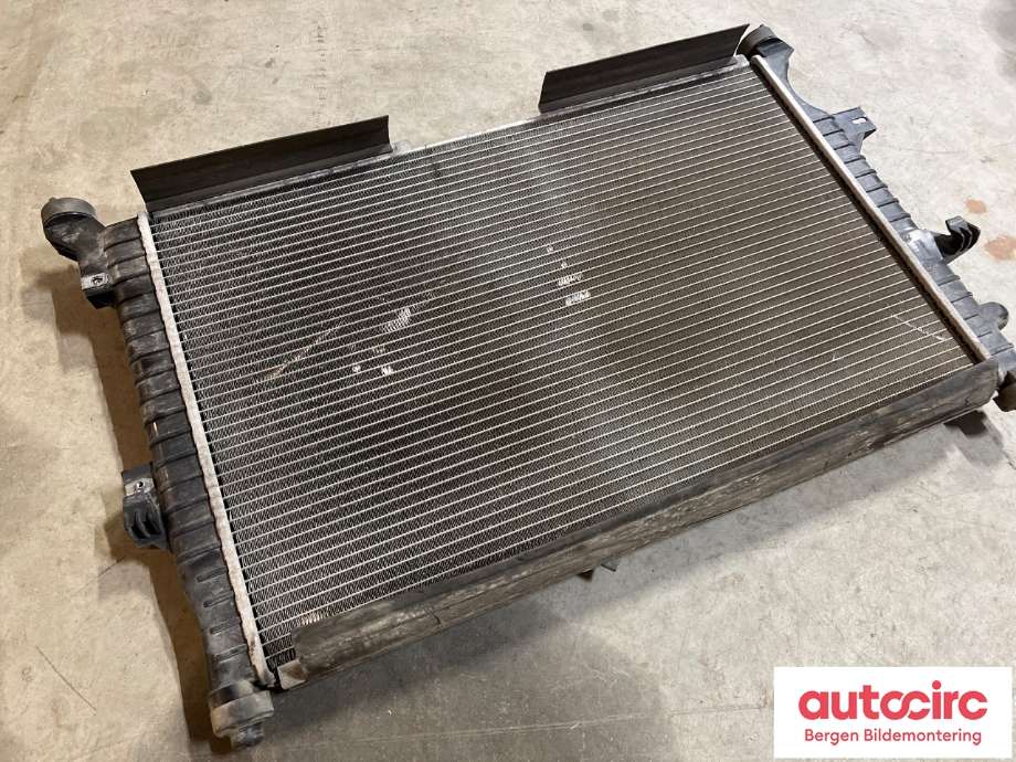 Radiator (automat gir) til Maxus EV80 2019-->> (MAXUS|C00002428|)