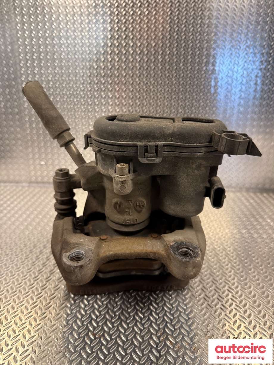 Bremsecaliper venstre bak til Mercedes CLA 2013-2019 (C117) (C117) (MERCEDES|)