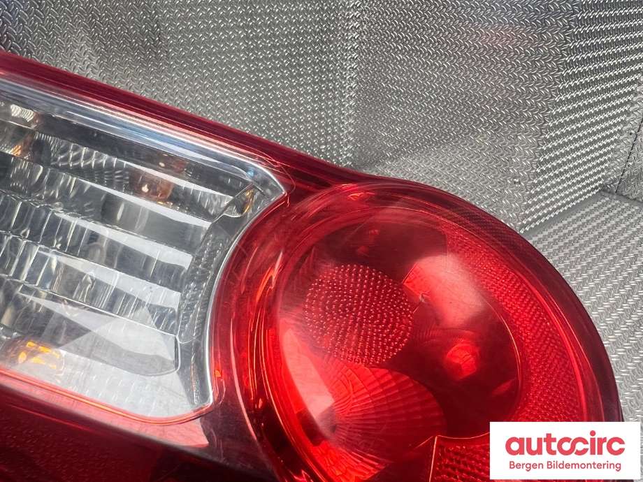 Baklykt venstre til Peugeot Partner 2008-2015 (Type II, Fase 1)  (PEUGEOT|6350 FJ|)