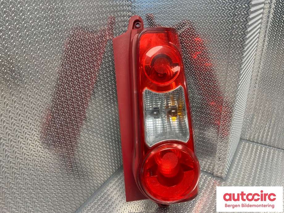 Baklykt høyre til Peugeot 2008 2013-2019 (Type I)  (PEUGEOT|98 147 459 80|)