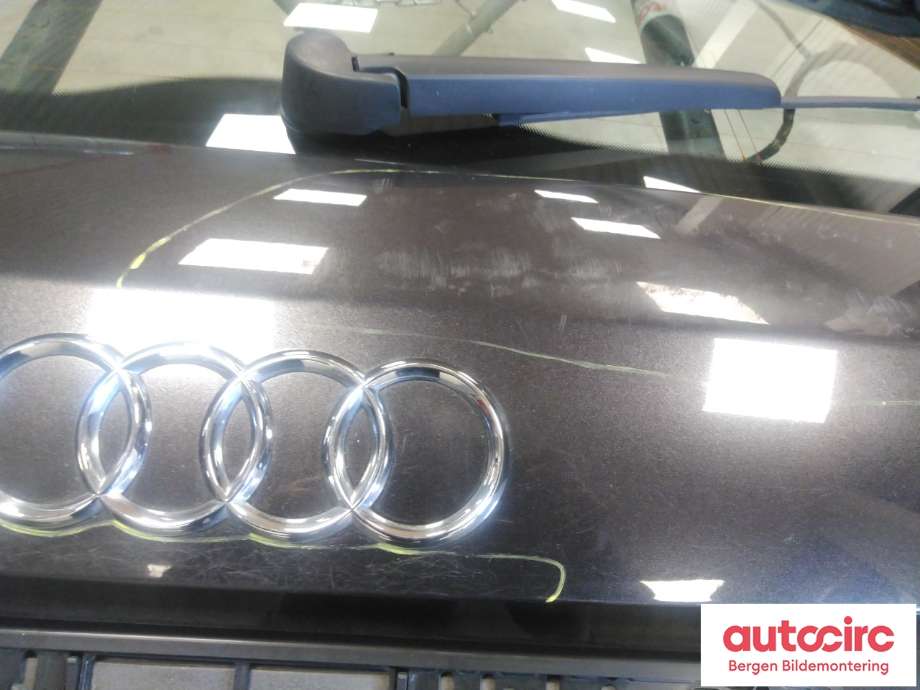 Bakluke combi til Audi Q5 2008-2012 (Type I, Fase 1) (AUDI|8R0 827 023 C|)