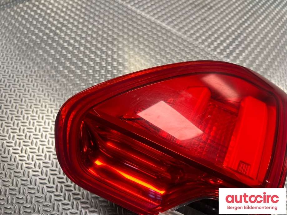 Baklykt høyre indre til Peugeot 2008 2013-2019 (Type I)  (PEUGEOT|96 780 745 80||98 026 018 80)