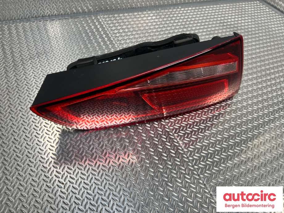 Baklykt venstre indre til Audi A3 2016-2020 (Type III, Fase 2)  (AUDI|8V4 945 075|)