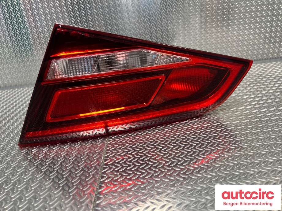 Baklykt høyre indre til Audi A3 2016-2020 (Type III, Fase 2) (AUDI|8V4 945 076|)