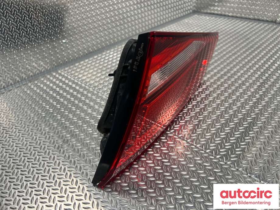 Baklykt høyre indre til Audi A3 2016-2020 (Type III, Fase 2) (AUDI|8V4 945 076|)