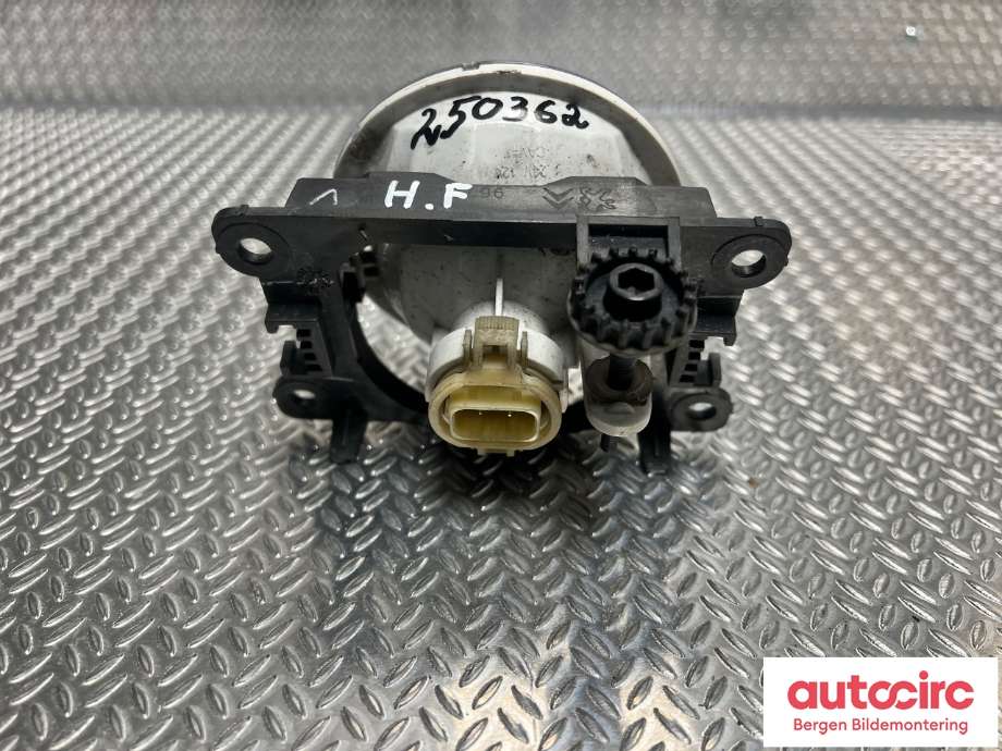 Tåkelykt høyre foran til Peugeot 2008 2013-2019 (Type I)  (PEUGEOT|96 754 509 80|)