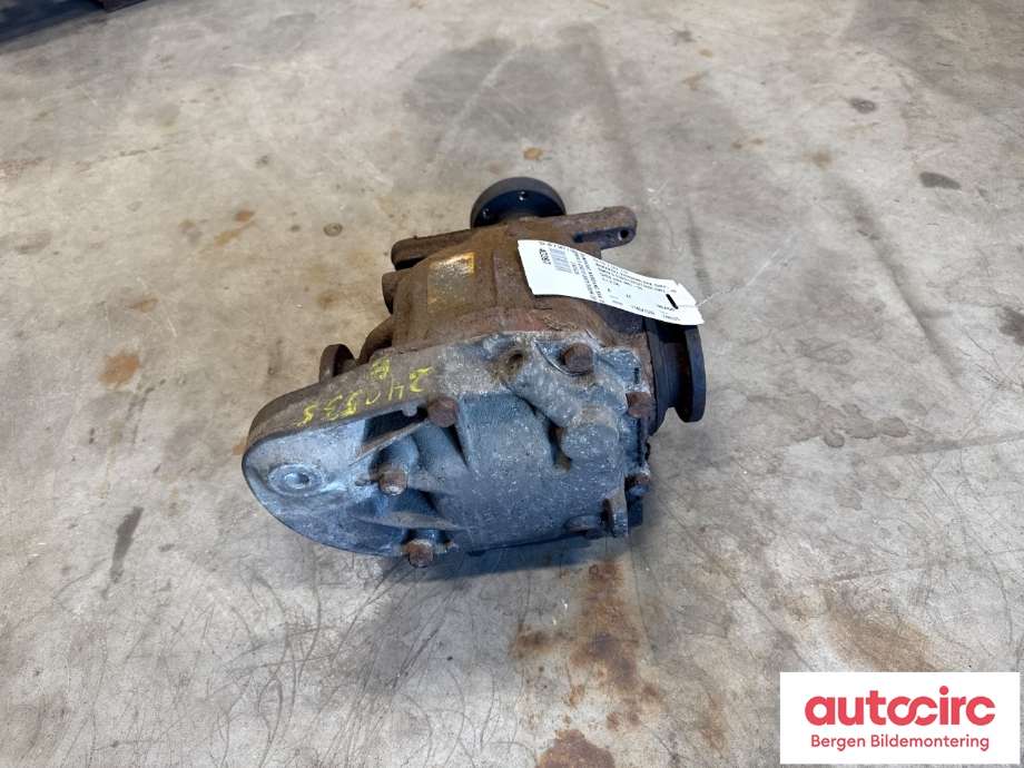 Kardang klokke bak til BMW 5-Serie 2003-2010 (E60/E61) (E60/E61) (BMW|33 10 7 562 712|)