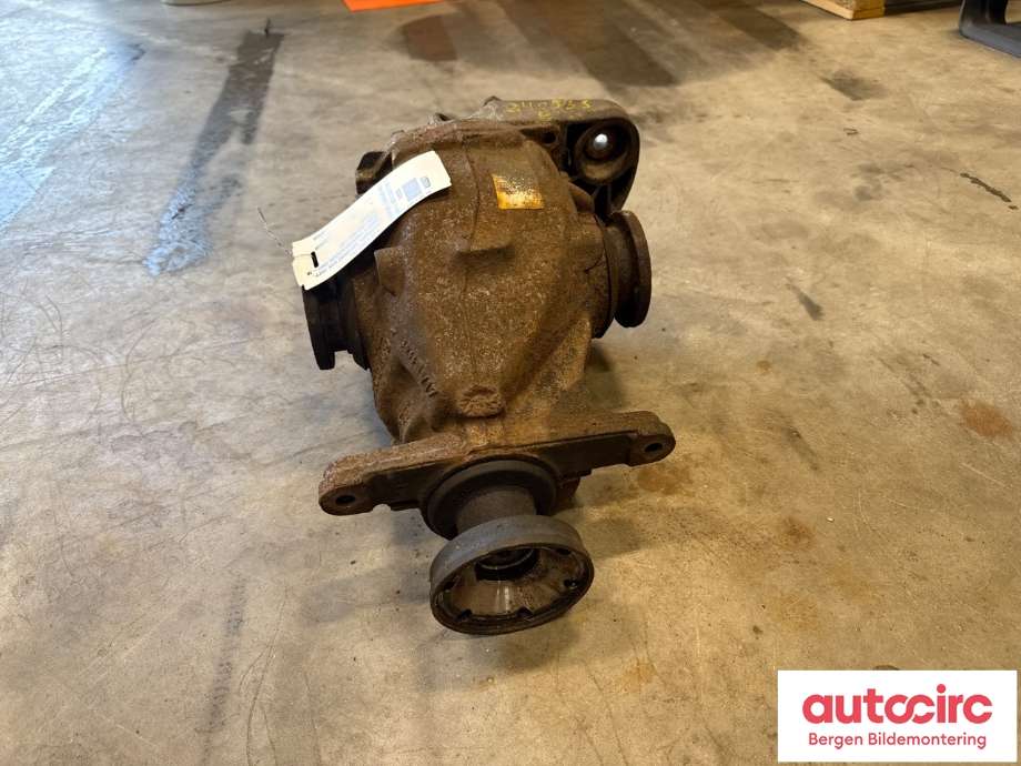Kardang klokke bak til BMW 5-Serie 2003-2010 (E60/E61) (E60/E61) (BMW|33 10 7 562 712|)