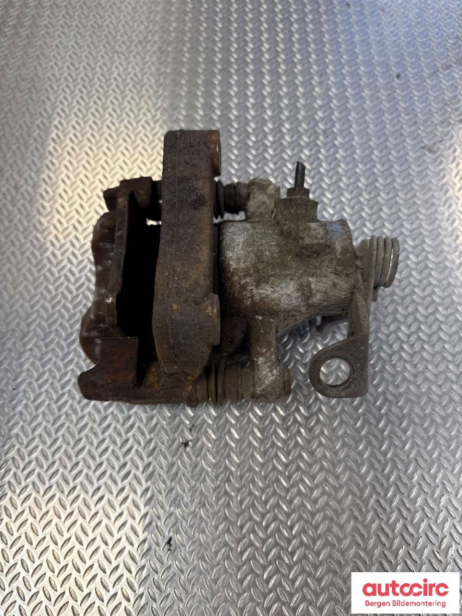 Bremsecaliper høyre bak til Peugeot 2008 2013-2019 (Type I) (PEUGEOT|4400 W6|)