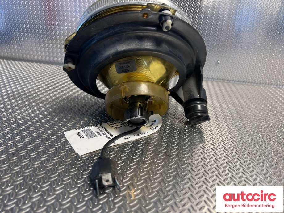Frontlykt høyre halogen til Mercedes G-Wagen 1990-->> (W463) (W463) (MERCEDES|A 463 820 01 59|)