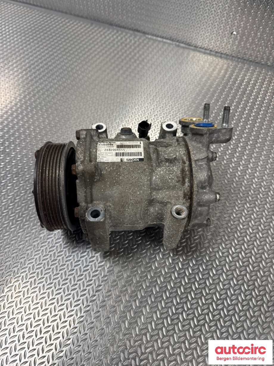 Diverse deler til Volvo V60/V60 CC 2013-2018 (Type I, Fase 2) (VOLVO|36001128|)