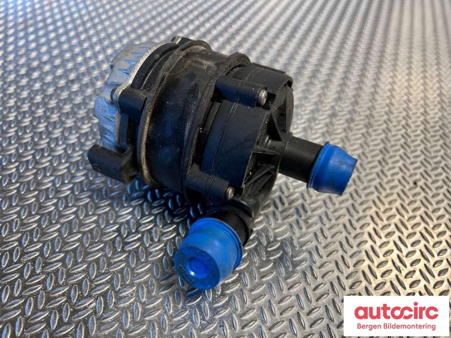 Vannpumpe til Audi A3 2016-2020 (Type III, Fase 2) (AUDI|04L 965 567|)