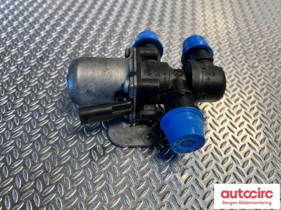 Diverse deler til Audi A3 2016-2020 (Type III, Fase 2)  (AUDI|5Q0 906 457 C|)