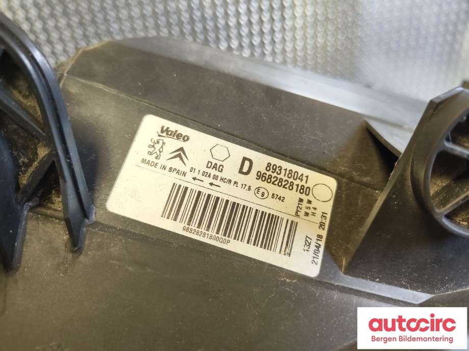 Frontlykt høyre halogen til Citroën Berlingo 2015-2019 (Type II, Fase 2)  (CITROEN|6206 K6|)