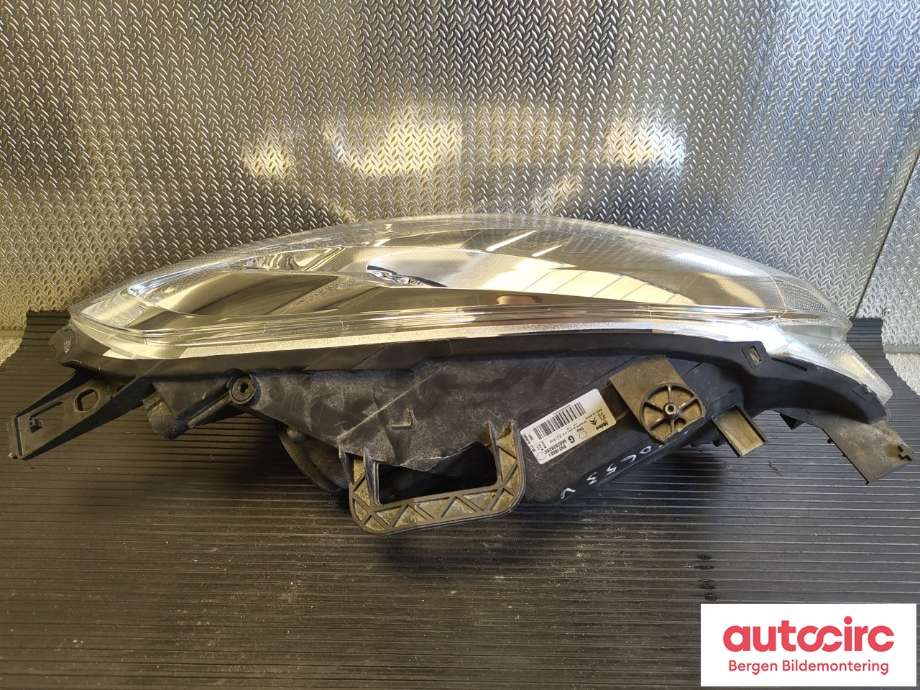 Frontlykt venstre halogen til Citroën Berlingo 2015-2019 (Type II, Fase 2)  (CITROEN|6208 K6|)