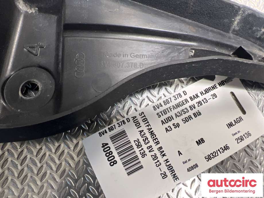 Støtfangerving høyre bak til Audi A3 2016-2020 (Type III, Fase 2) (AUDI|8V4 807 378 D|)