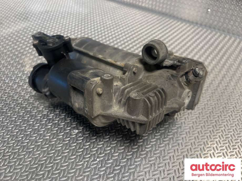 Kompressor nivå/luft til Mercedes S-Klasse 2005-2013 (W221) (W221) (Mercedes|A 221 320 03 04|A 221 320 17 04|A 221 320 07 04)