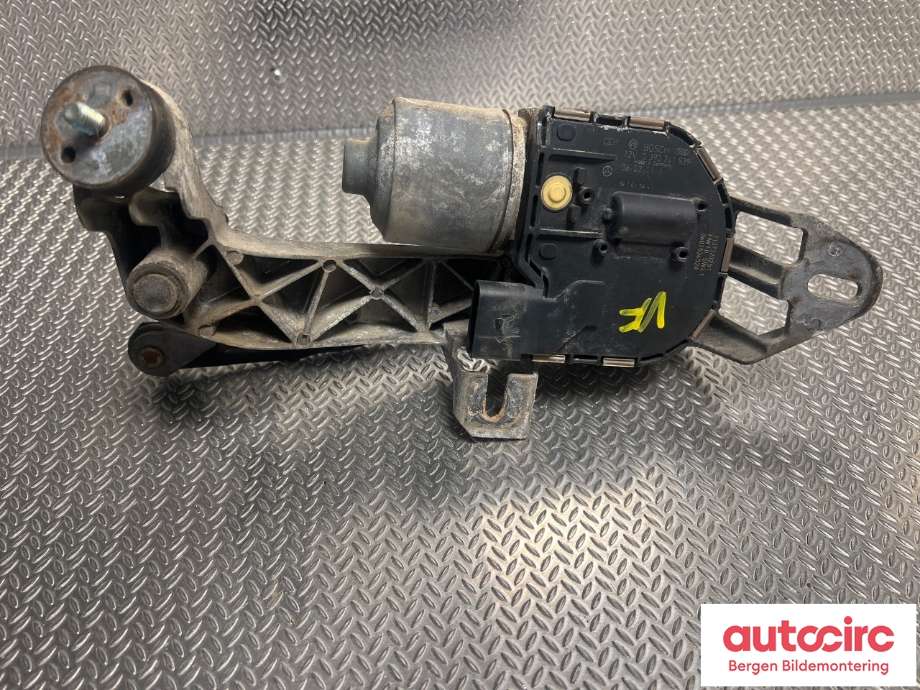 Viskermotor frontrute til Mercedes S-Klasse, 2005-2013 (W221) (W221) (Mercedes|A 221 820 19 42)