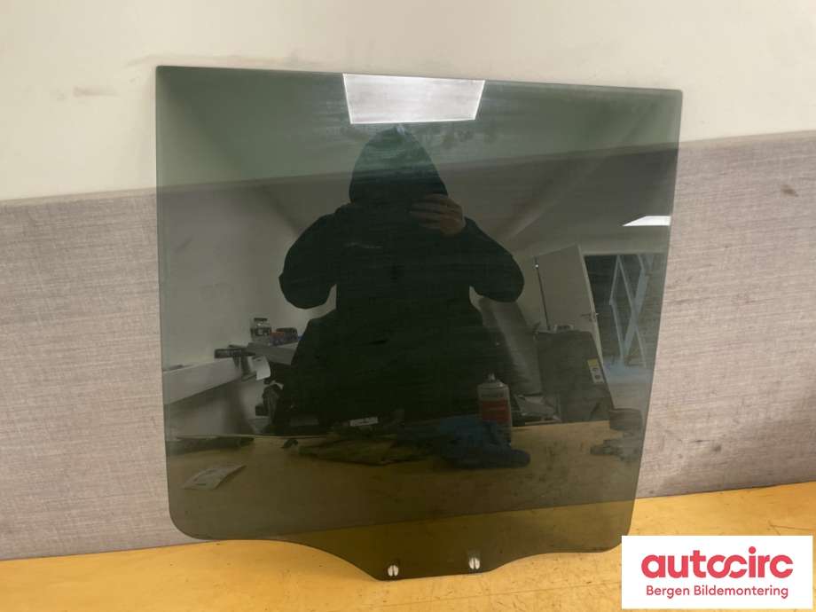Siderute venstre bak til Mitsubishi Pajero 2007-2016 (Type IV, Fase 1) (MITSUBISHI|MR436983|)