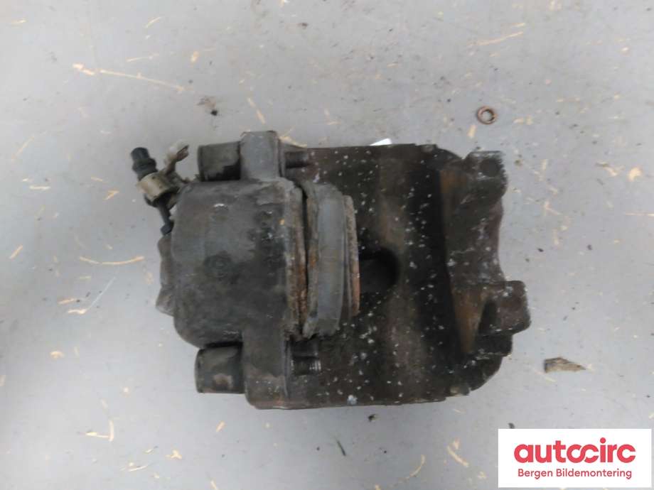 Bremsecaliper venstre foran til BMW 5-Serie 2010-2017 (F10/F11) (F10/F11) (BMW|34 11 6 791 919|)