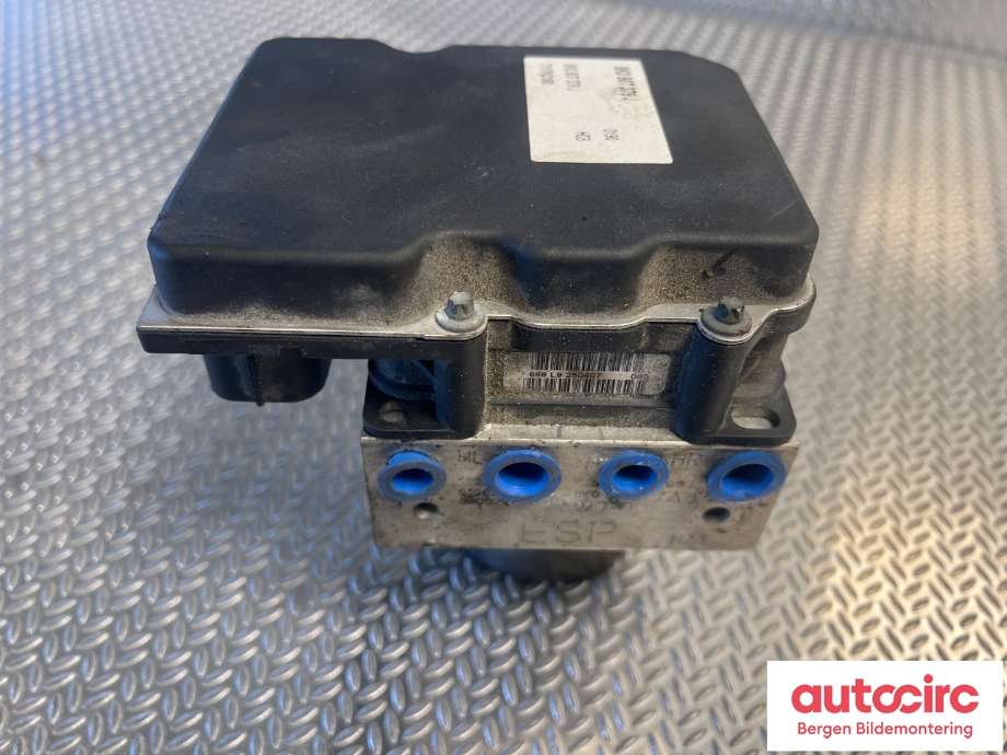 ABS sentral til Audi A5 2007-2016 (Type I)  (AUDI|8K0 614 517 FN||8K0 614 517 AL)